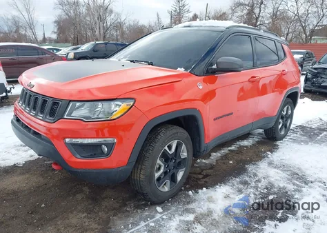 2018 Jeep Compass Trailhawk 4X4 z USA, uszkodzony, nr VIN 3C4NJDDB9JT255613